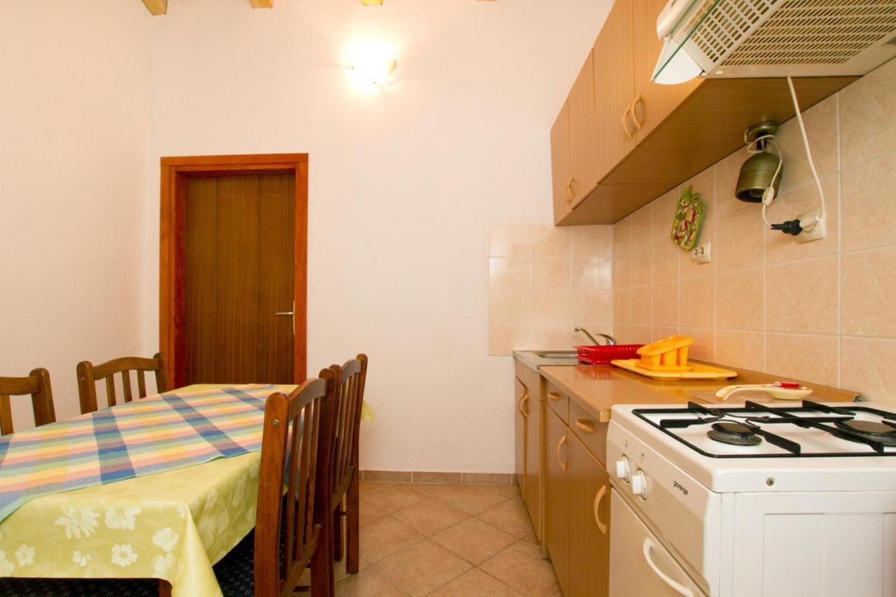 Apartment Milna 2461C 루카박 외부 사진
